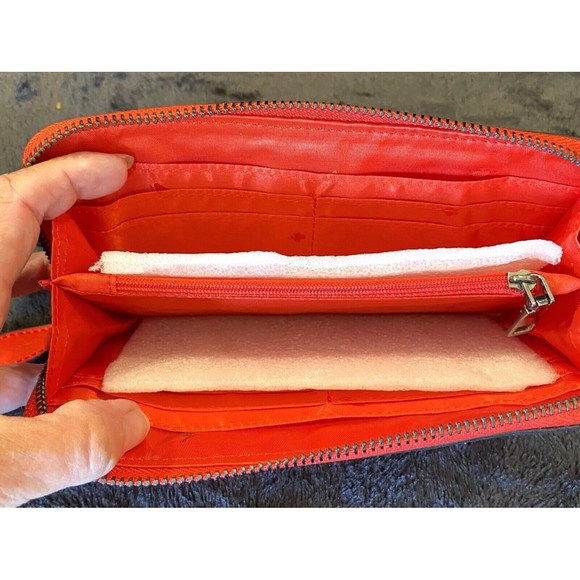 LouLu red wallet purse bag clutch-- new without tags - Picture 4 of 4